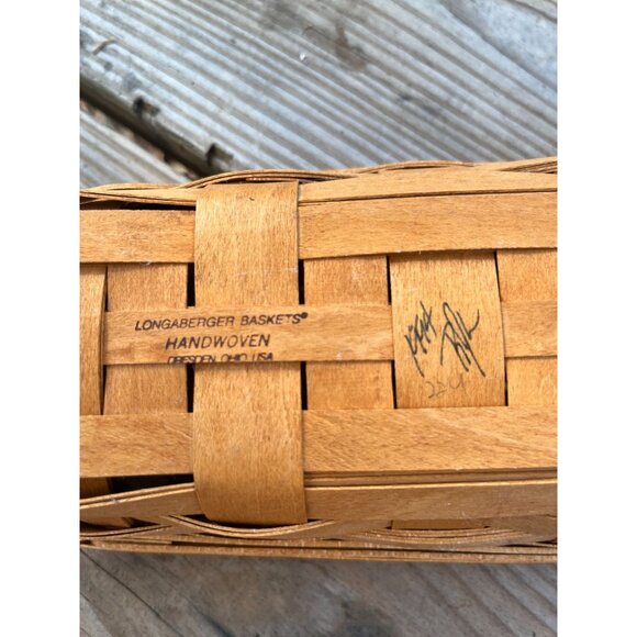 Longaberger 1994 Handwoven Basket Signed Rectangular Design - Picture 6 of 10